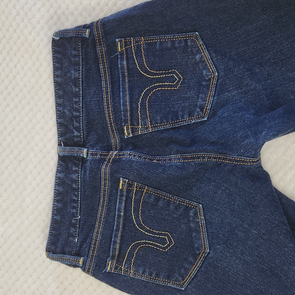 ANN TAYLOR LOFT WOMENS JEANS.      SIZE 4P CURVY BOOT - Picture 5 of 12